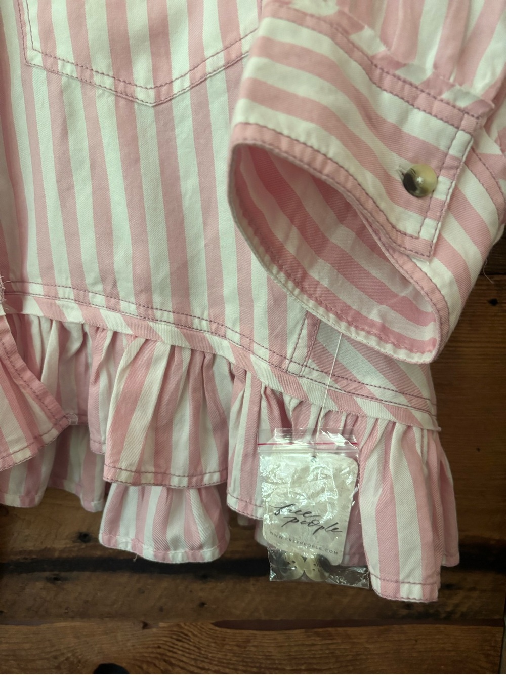 We the Free Bailey Striped Top Medium NWT - Picture 5 of 6
